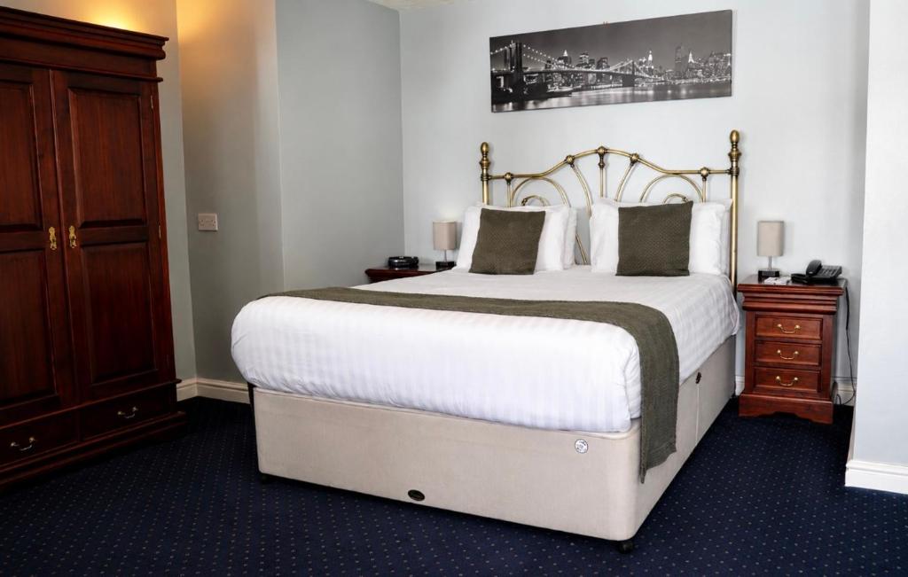 The Boars Head Hotel - 