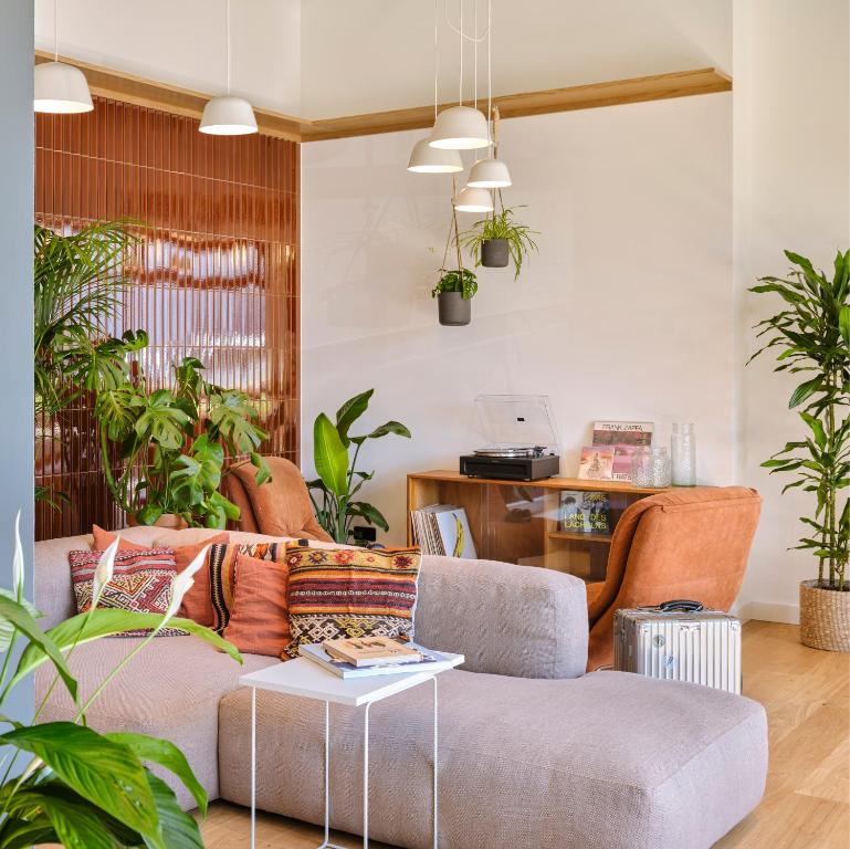 STAYERY Gütersloh Hauptbahnhof & City Center - alle Zimmer mit Klimaanlage - Housity