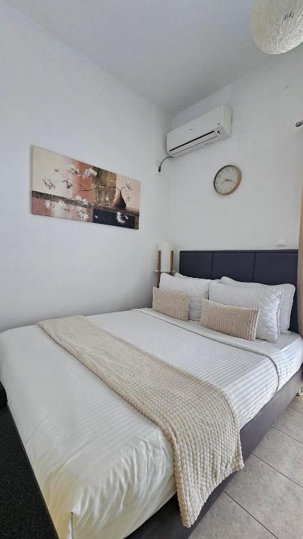 Alexa Seaside Studio - 30m from the beach