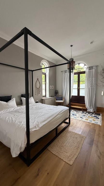 Historisch Ferienwohnung Smukkegård im modernen Ambiente mit Balkon nahe St Peter Ording und der Nordsee - Hizvo