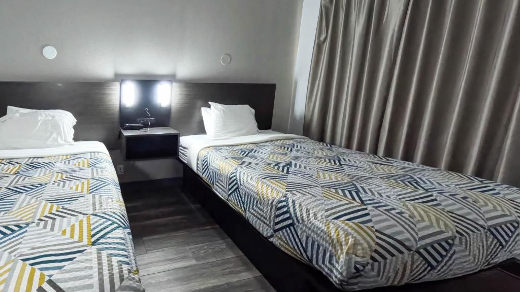 Motel 6-Brownsville, TX - 