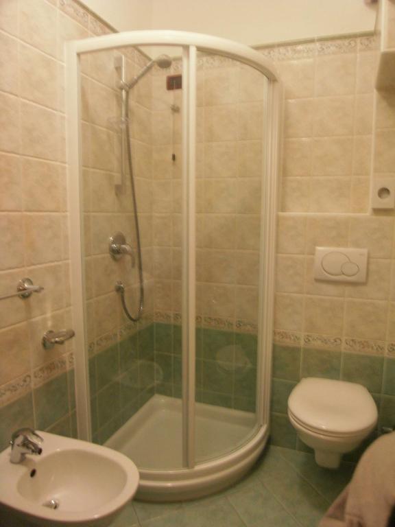 Koupelna v ubytování Hotel L'Ideale