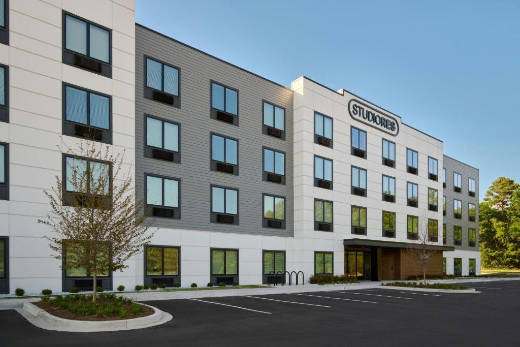 a rendering of the front of a building at StudioRes by Marriott Columbia Harbison in Columbia