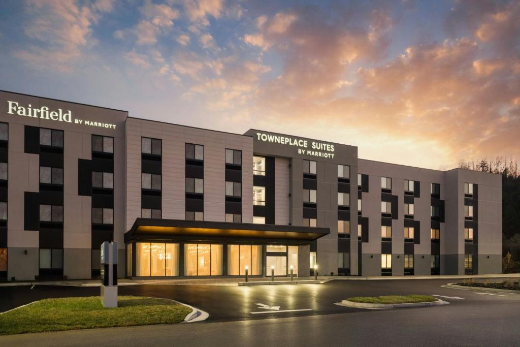 a rendering of the front of a building at Fairfield by Marriott Inn & Suites Corbin in Corbin