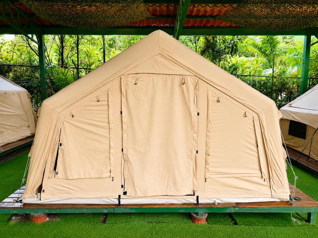 Arenal Backpackers Resort - Safari Tent (Adults Only - Shared Bathroom)
