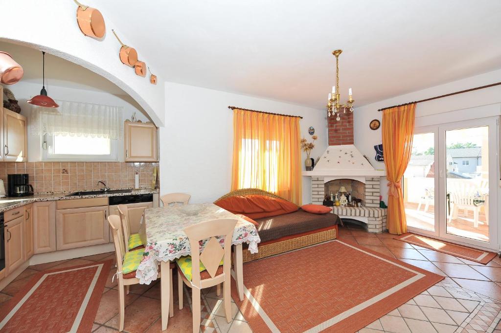 Kuchyň nebo kuchyňský kout v ubytování Apartment Božena