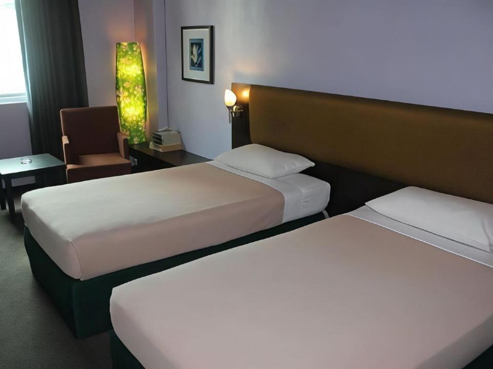 تصویر اتاق‌های Strand Hotel - تصویر ۲