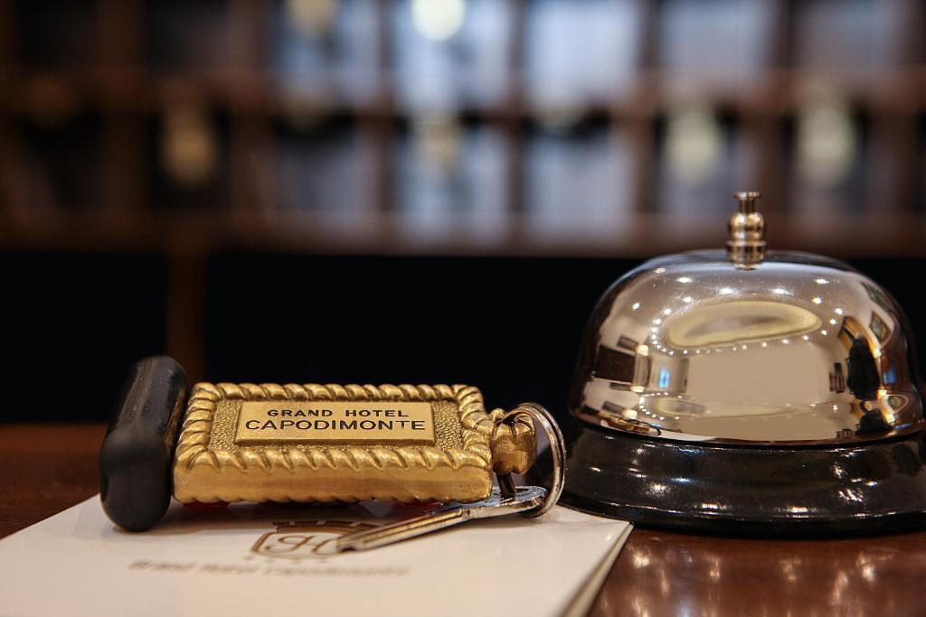 Grand Hotel Capodimonte - Resim 11