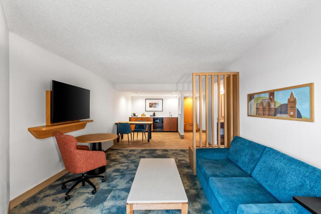 Hampton Inn Duluth-Canal Park photo