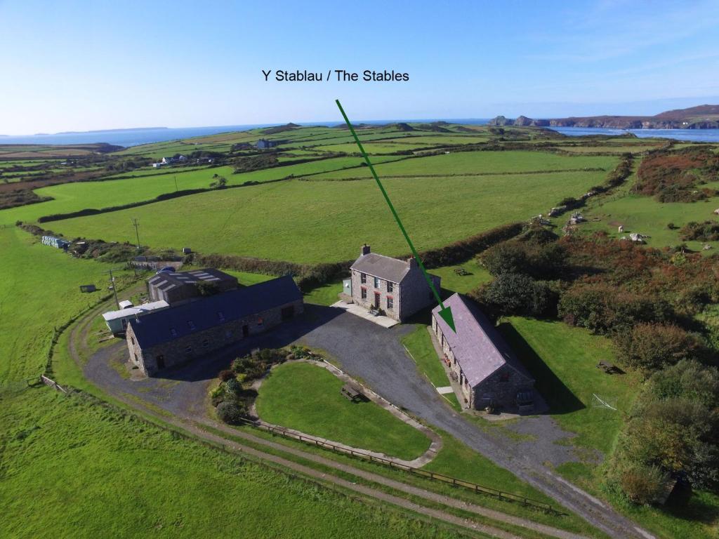 Gallery image of Y Stablau - The Stables in St. Davids