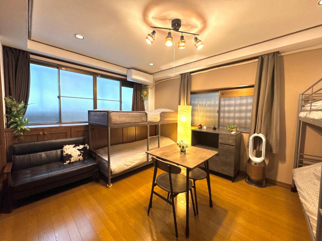 Tokyo House1 Best location in JUJO 2minutes walk to JR Jujo station