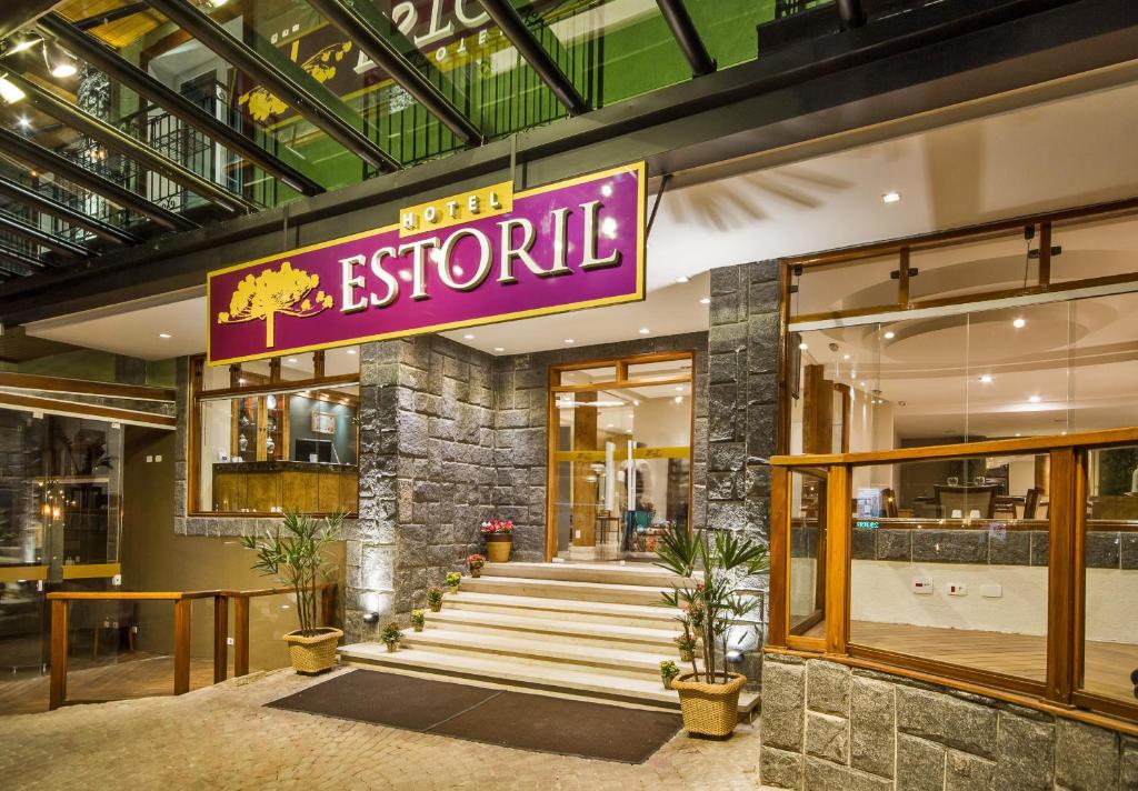  Hotel Estoril