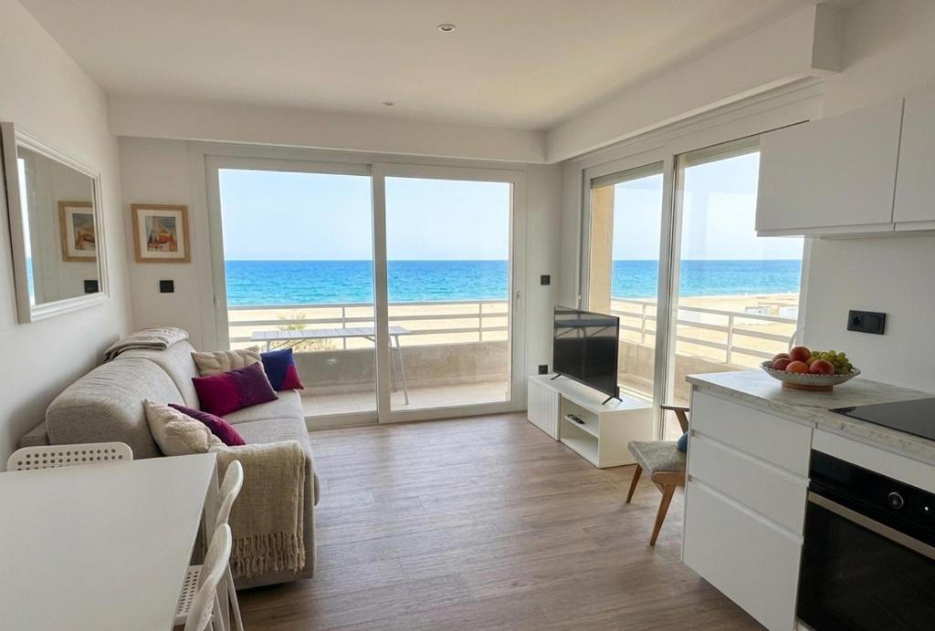La mer au balcon-conciergrie IB