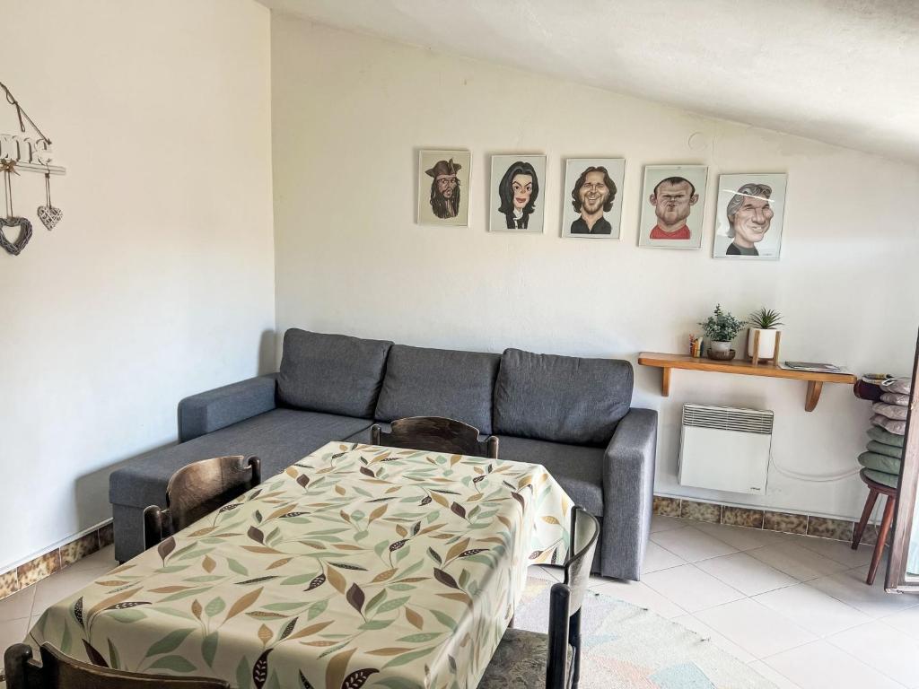 Apartment Ap Lora 4 by Interhome