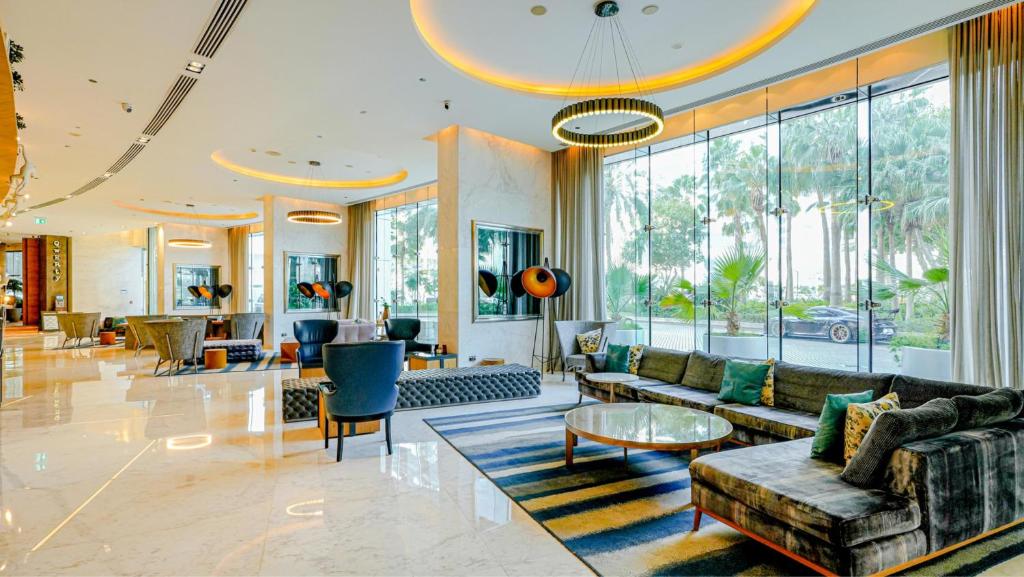 لابی و فضای عمومی Media One Hotel Dubai, WorldHotels Crafted - تصویر ۵