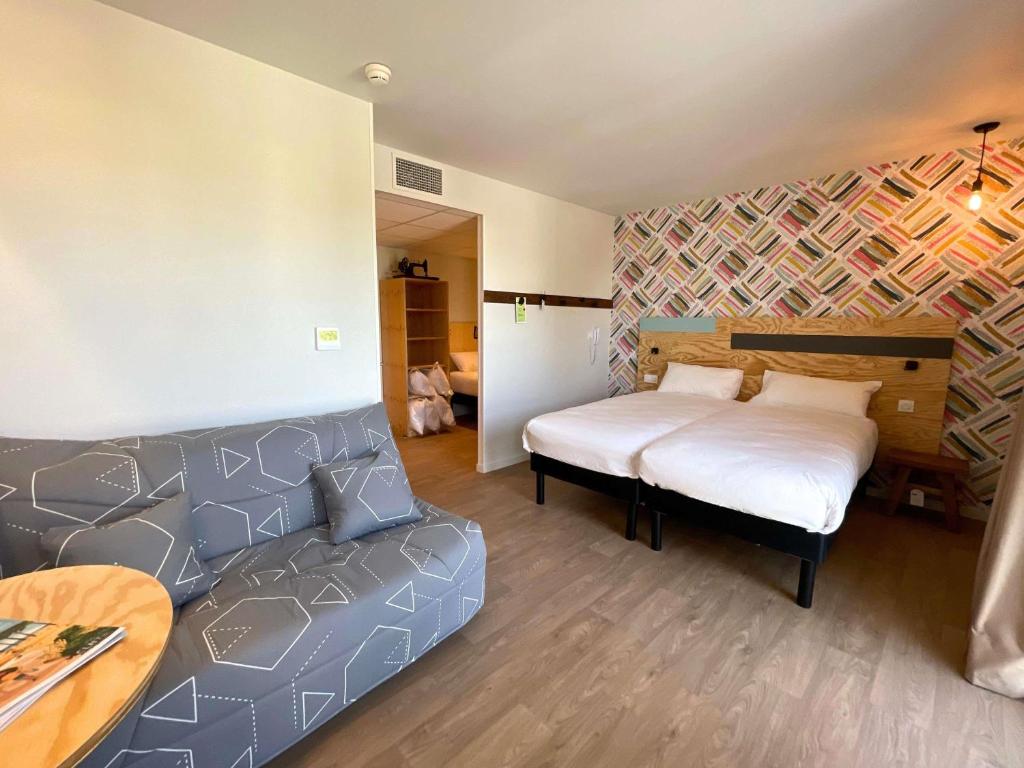 greet hotel Castets Coeur des Landes - 标准间 - 带一张双人床和两张单人床