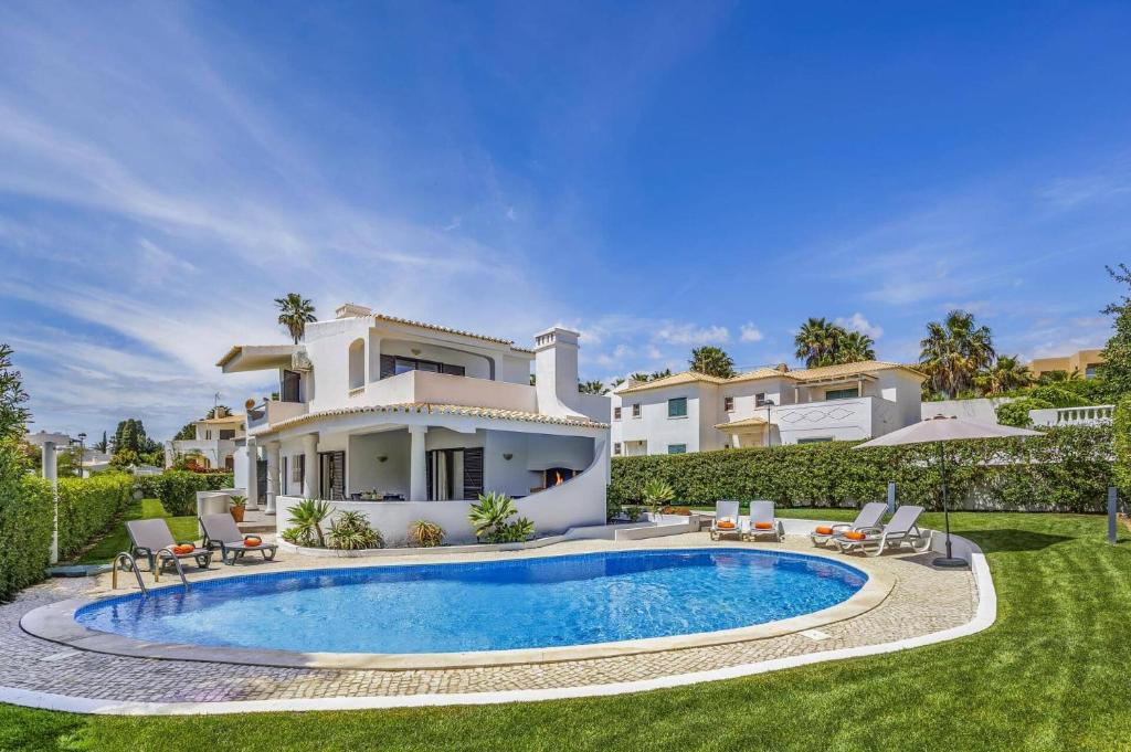 Villa Casa Soares by Villa Plus