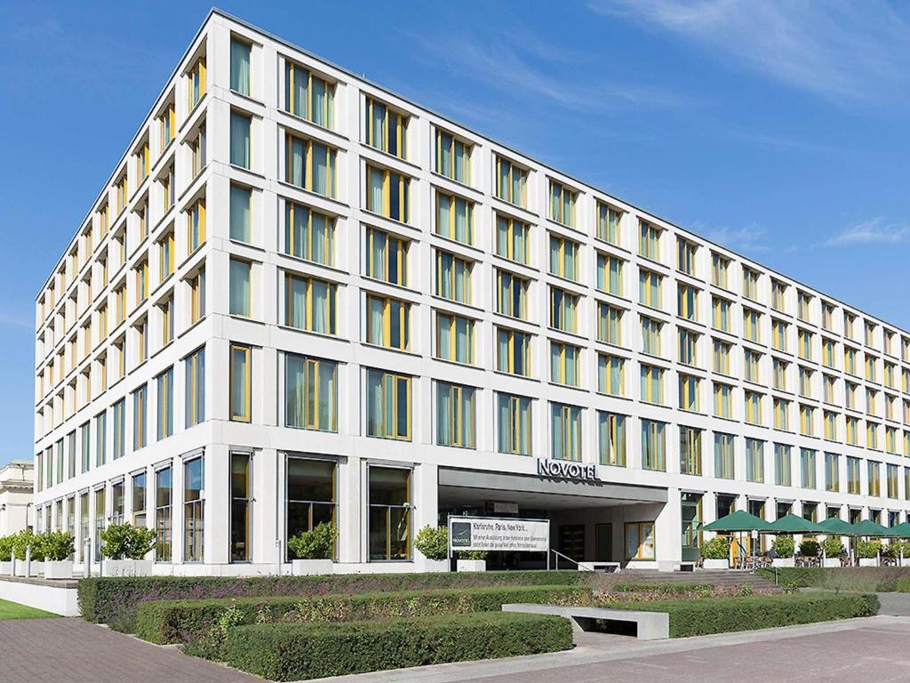Novotel Karlsruhe City - Housity