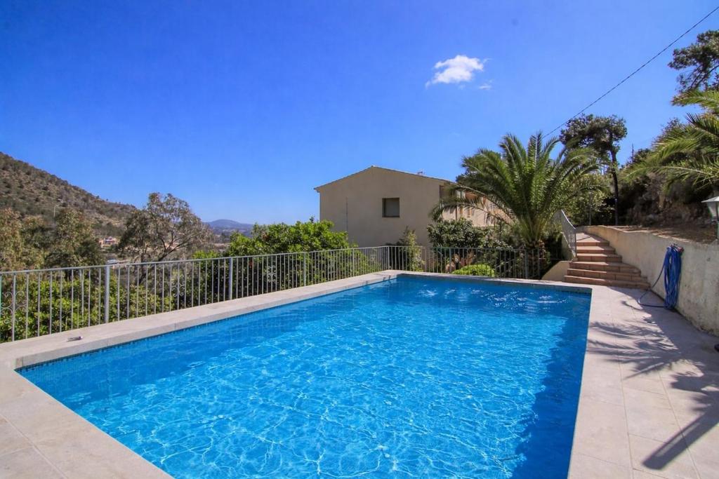 Villa with private pool - Maryvilla 0611