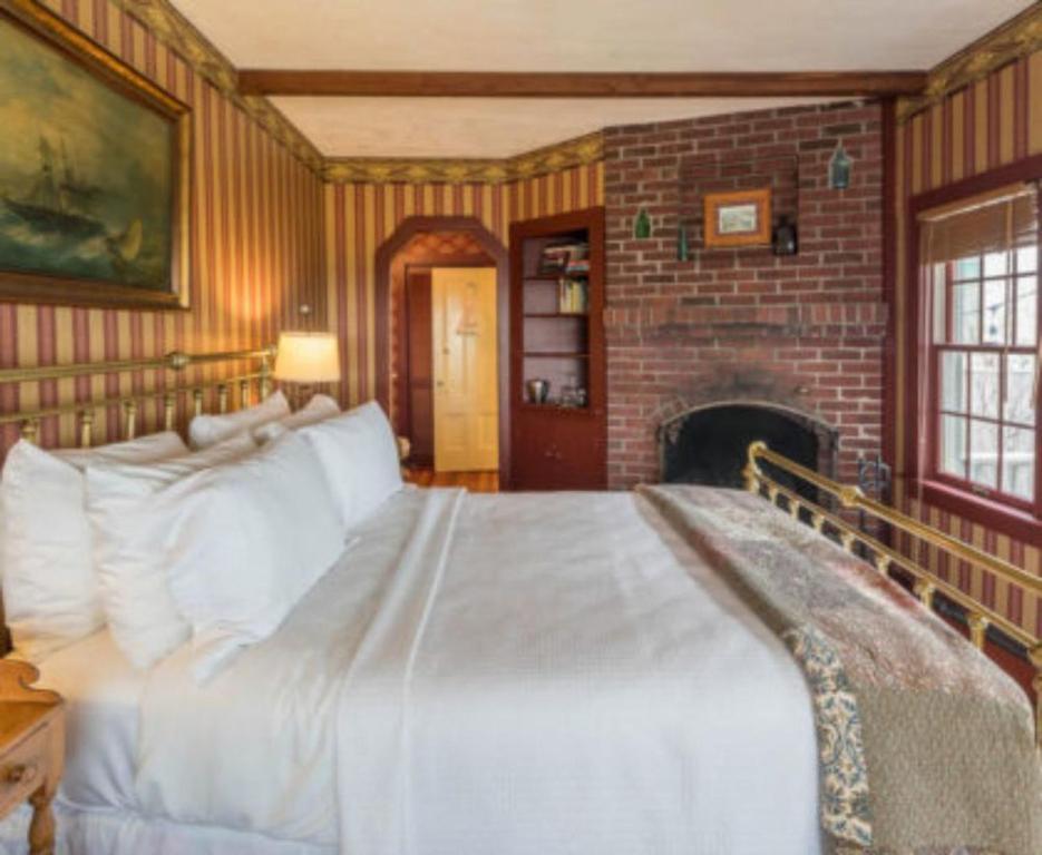 Snug Cottage photo