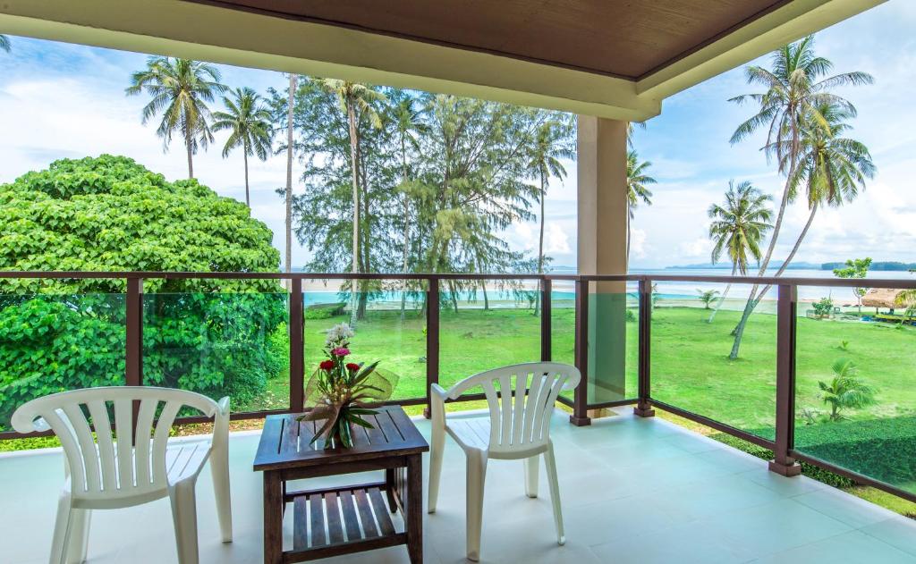 LANTA PURA beach resort-SHA extra plus - Doppelzimmer Am Strand Mit Badewanne