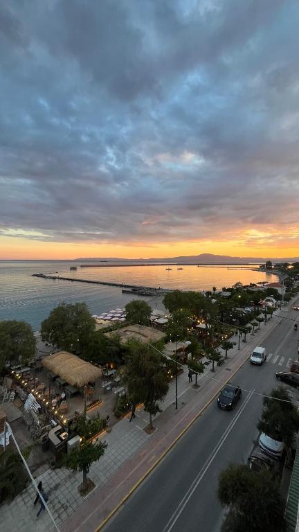 Navarinou Kalamata Pearl Luxury Seaside Apartment