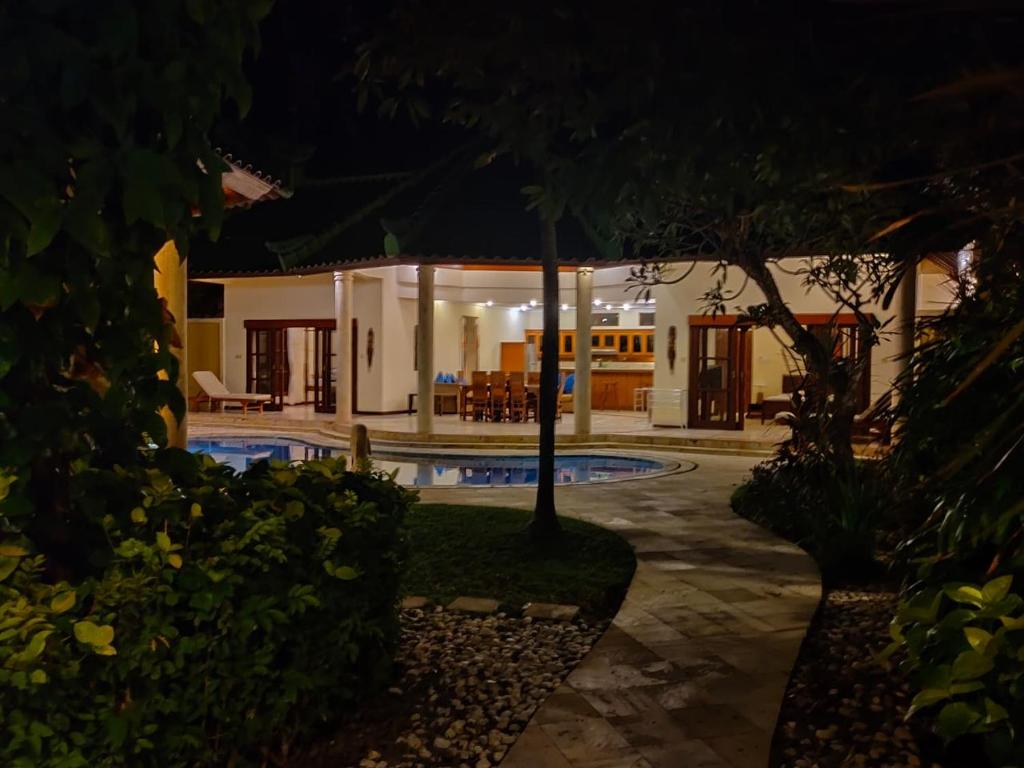 Bali Emerald Villas - Four-Bedroom Villa With Private Pool