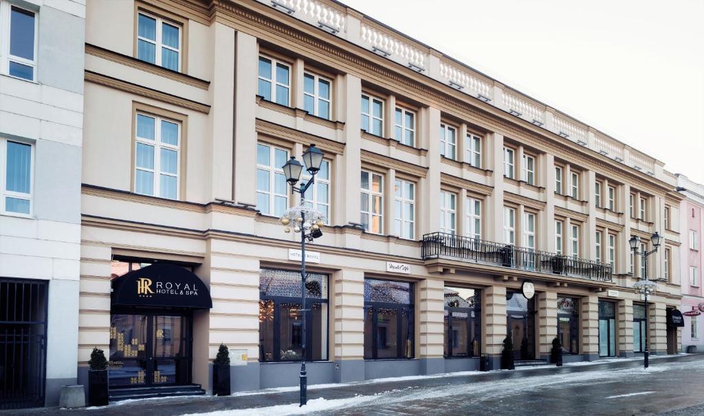 Hotel Royal & Spa - Housity