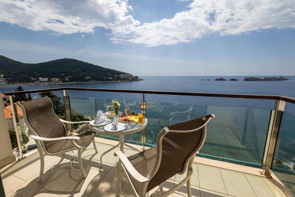 Royal Princess Hotel - 
