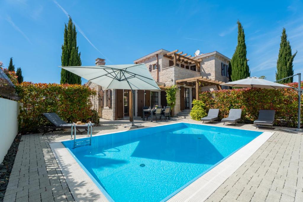 Luxury Stone Villa Zanelli