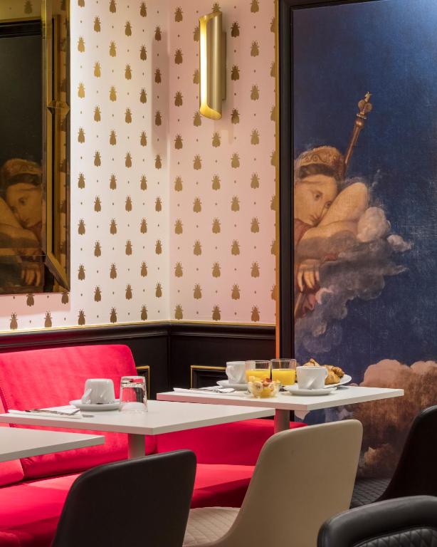 Eiffel Petit Louvre - Resim 24