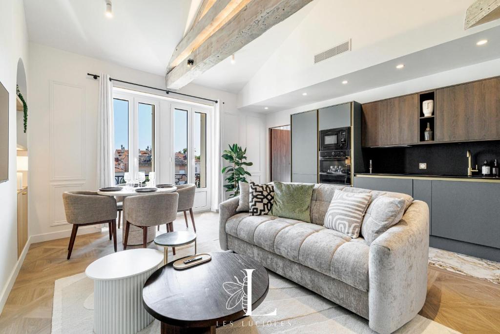 Les Lucioles 9 - Luxury 2 Bedroom Apartment
