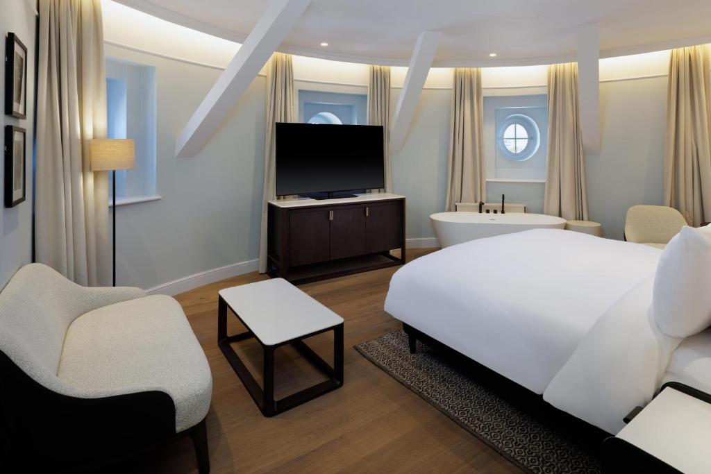 Radisson Blu Hotel, London Bloomsbury photo