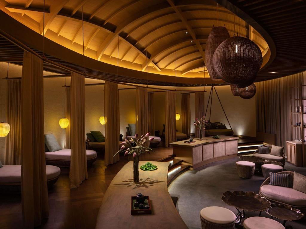 lịch trống Oceanfront villa Nha Trang