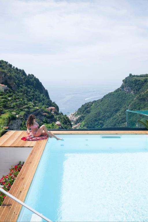 Amalfi Sky View