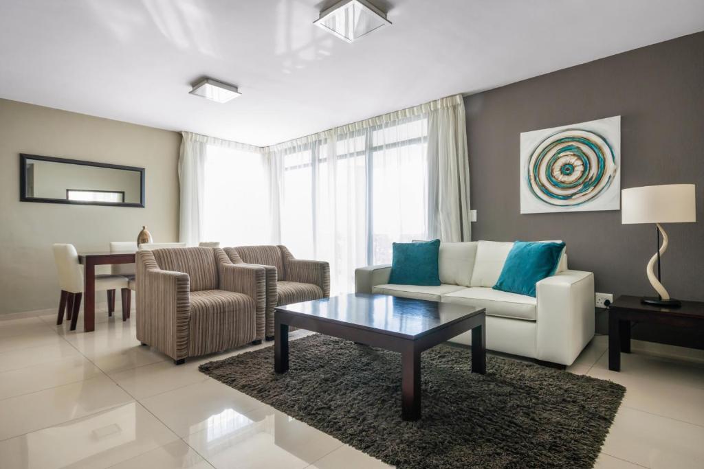 Aquarius Luxury Suites - 