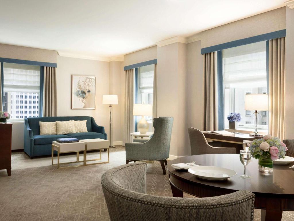 Fairmont Olympic Hotel photo