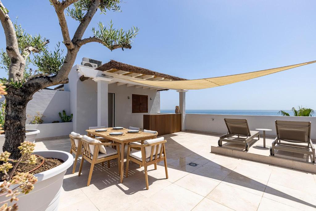 Penthouse Córdoba balcony sea view