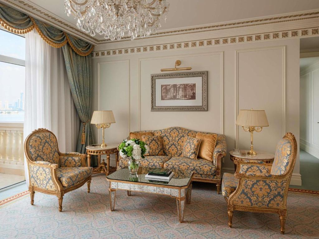 Raffles The Palm - 