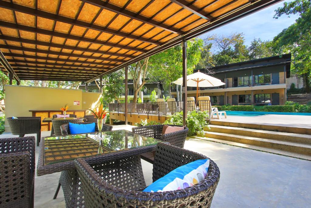 Bazén v ubytování Samed Hideaway Resort nebo v jeho okolí
