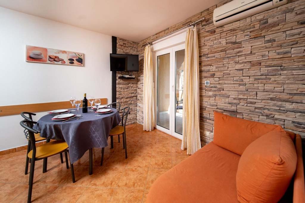 Lopar Family Residence 543a - Appartement 2 Chambres