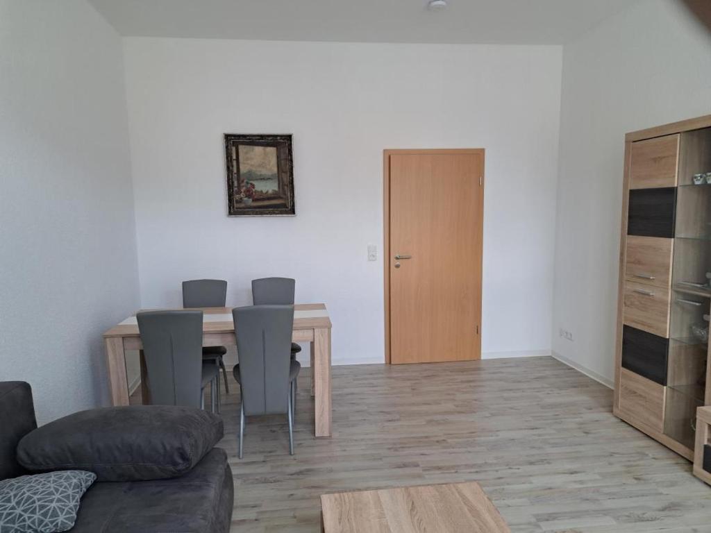 NEU! Fewo Calbe an der Saale - Departamento
