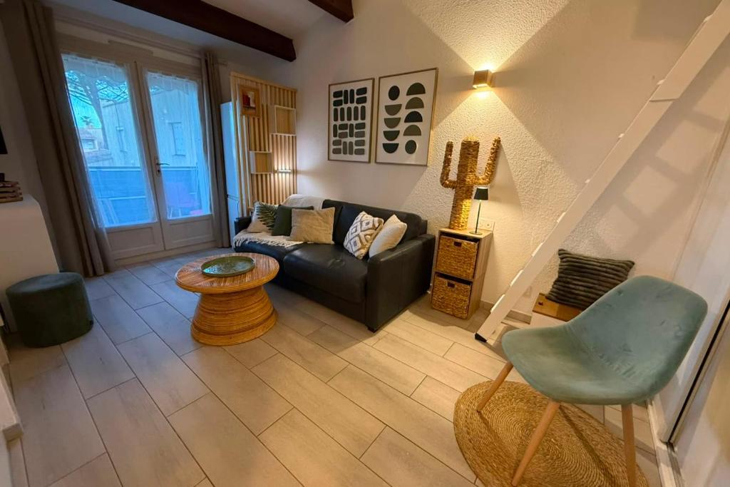 Suite Beija Flor Air-Conditioned Apartment Near the Naturist Village