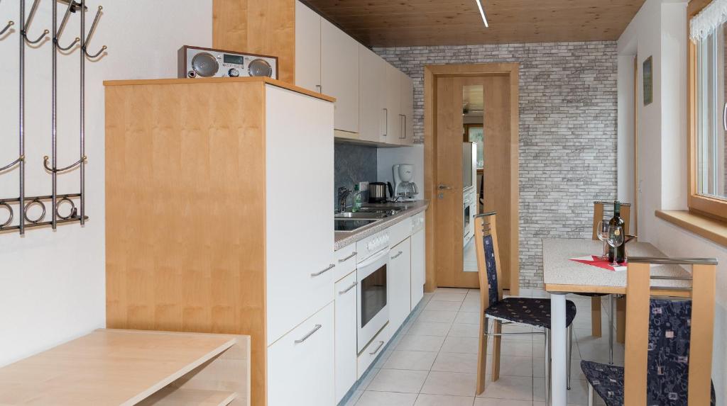 Kuchyňa alebo kuchynka v ubytovaní Appartements Madlener