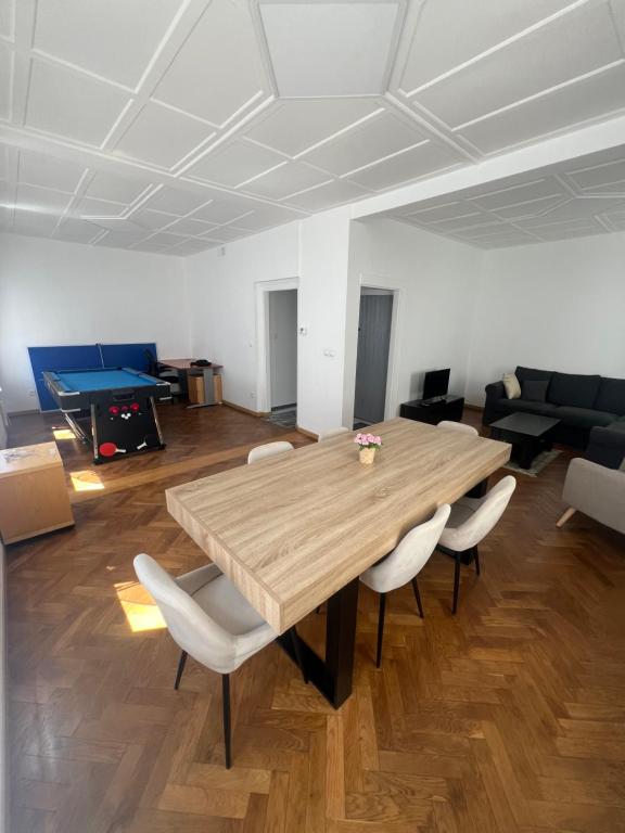 Maison individuelle Table de jeu Billard Air Hockey Ping-pong