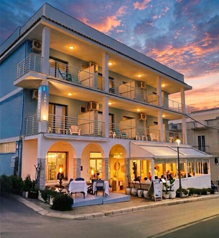 Bangunan di mana terletaknya hotel