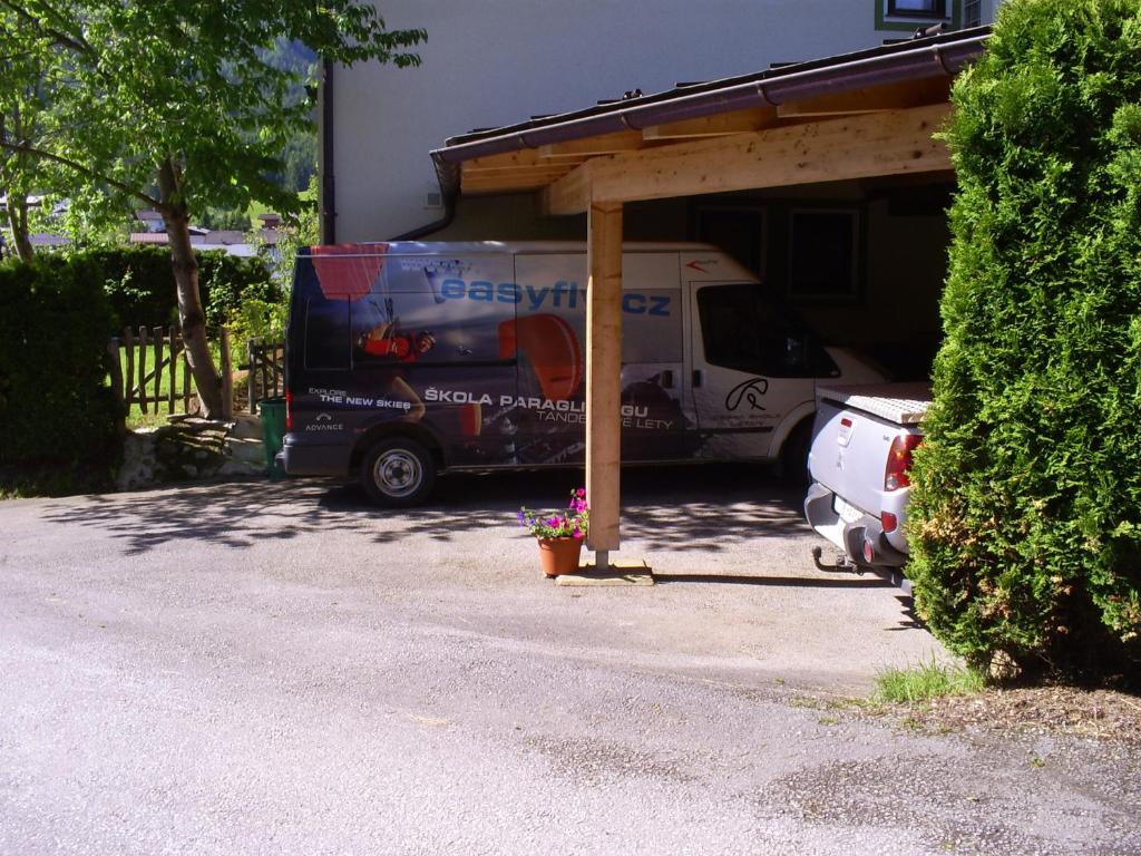 Budova, v ktorej sa dovolenkový dom nachádza