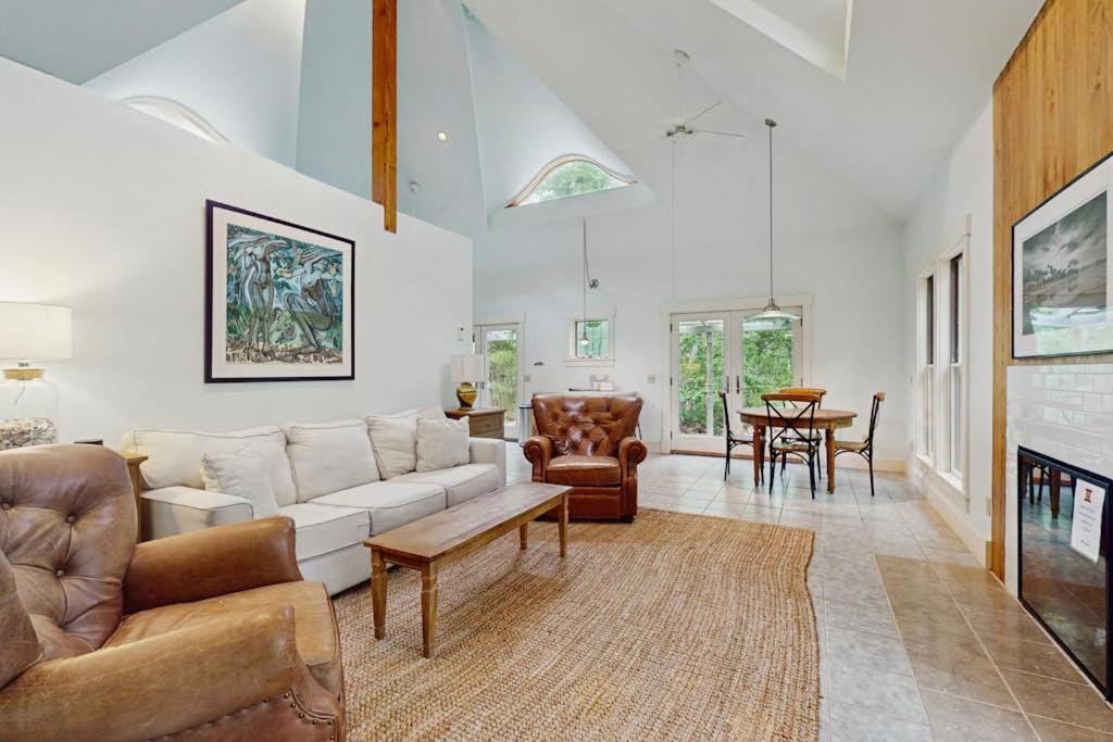 a living room with a couch and a table at The Lemonade Stand in West Tisbury