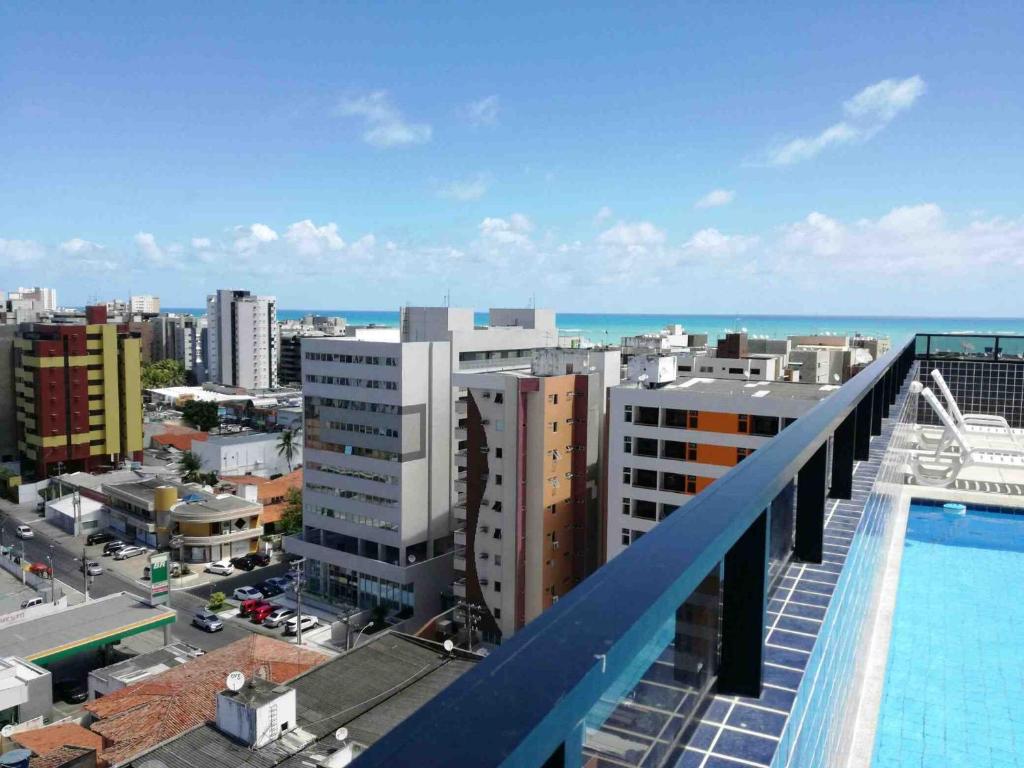  Apto novo a poucos mts do mar! Andar alto