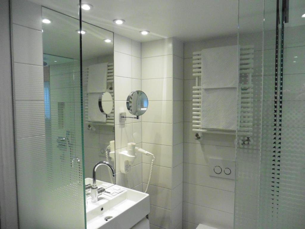 Hotel Empire - Resim 8